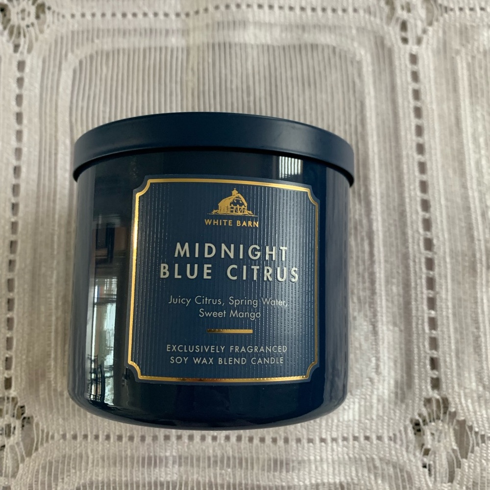 White Barn Midnight Blue Citrus Scented Candle